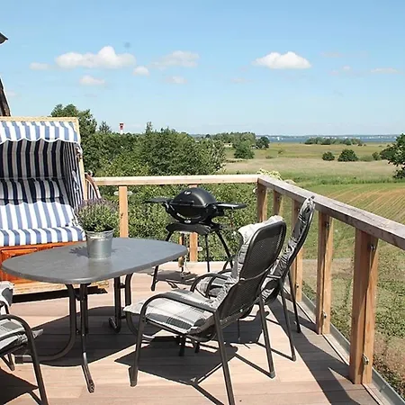 Noorblick Apartment *